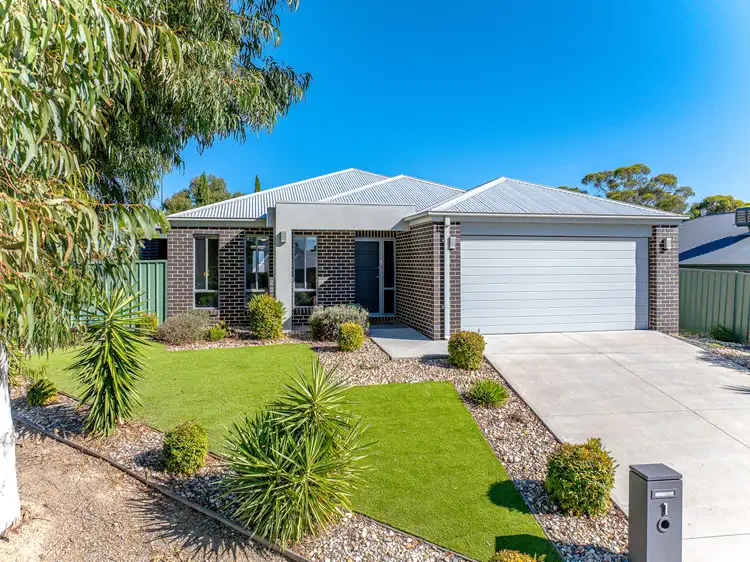 1 Dianella Court, Kangaroo Flat VIC 3555