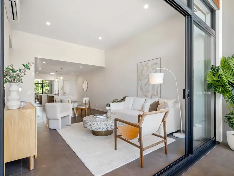 Second view of Homely unit listing, 7/462 Hawthorne Road, Bulimba QLD 4171