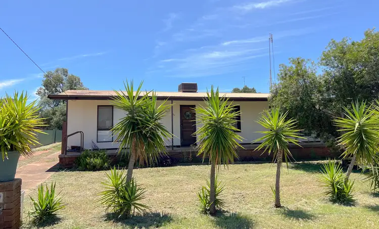 53 Gilbert Street, Wyalong NSW 2671