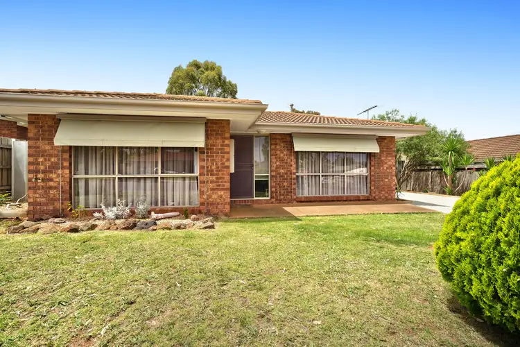 35 Underbank Boulevard, Bacchus Marsh VIC 3340