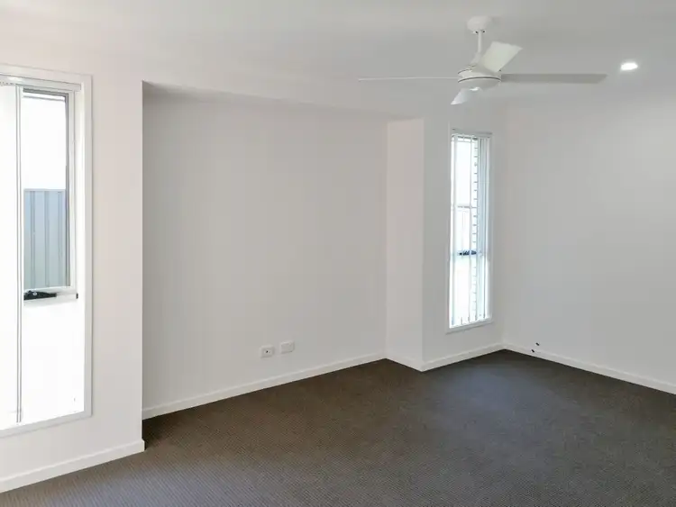 Fifth view of Homely house listing, 10 Crestwood Road, Thornton NSW 2322