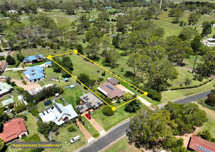1 Cramsie Crescent, Glen Innes NSW 2370