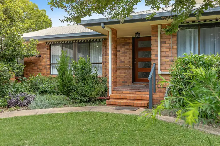 42 Aberdeen Street, Rangeville QLD 4350