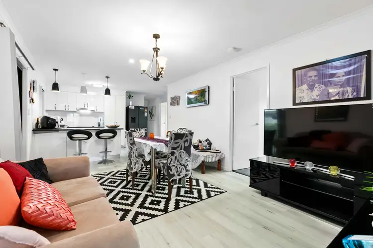 Second view of Homely house listing, 122 Bradman Way, Urangan QLD 4655