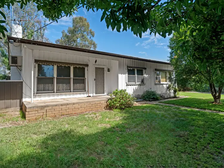 14 Clarke Street, Benalla VIC 3672