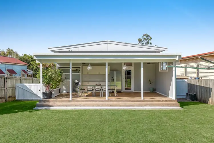 12 Swallow Court, Newtown QLD 4350