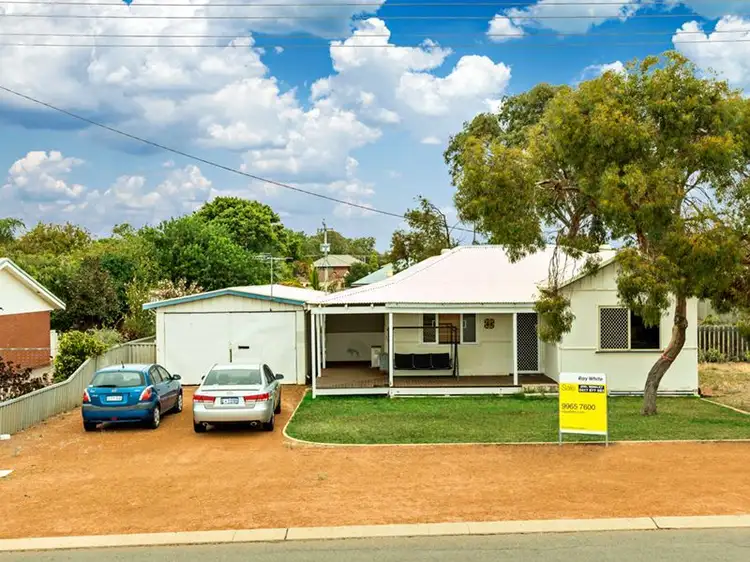44 Crowtherton Street, Bluff Point WA 6530