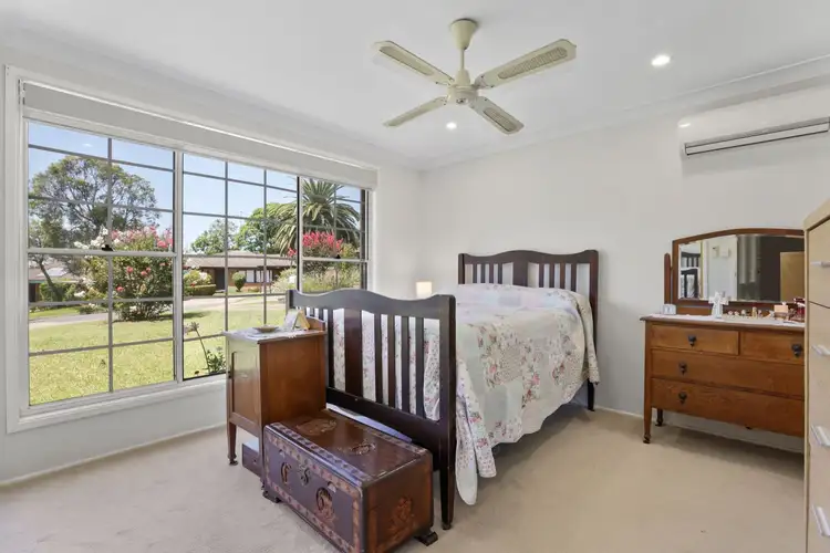 Fifth view of Homely house listing, 7 Hanbury Close, South Penrith NSW 2750