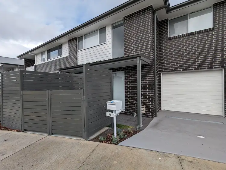 7 Stratford Avenue