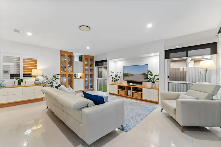 Fourth view of Homely house listing, 3 Burns Close, Eight Mile Plains QLD 4113