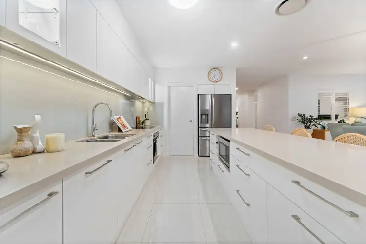 Sixth view of Homely house listing, 3 Burns Close, Eight Mile Plains QLD 4113