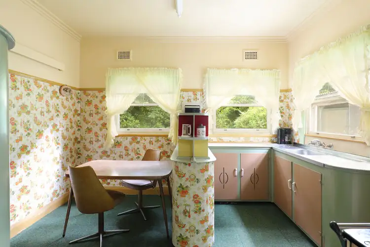 Fifth view of Homely house listing, 10 Inconstant Street, Blackheath NSW 2785