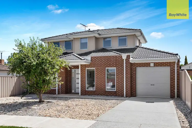 Main view of Homely townhouse listing, 1/19 Millawa Avenue, St Albans VIC 3021