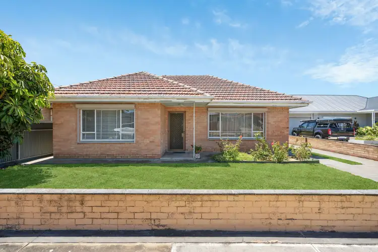 9 Warwick Street, Largs North SA 5016