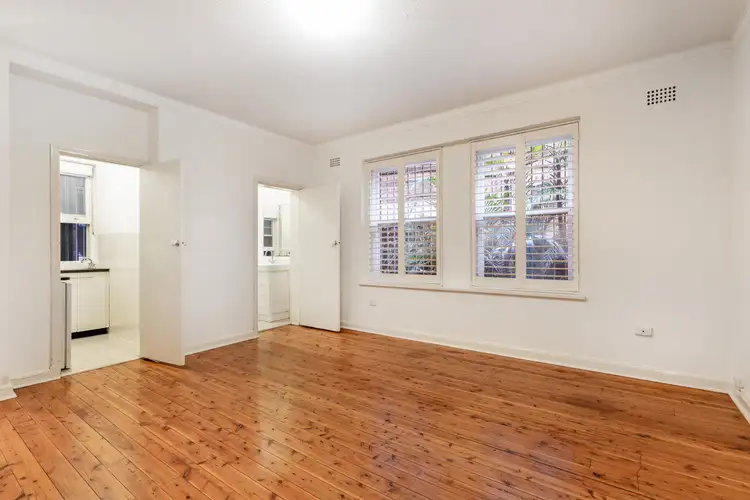 Sixth view of Homely studio listing, 3/2 McDonald Street, Potts Point NSW 2011