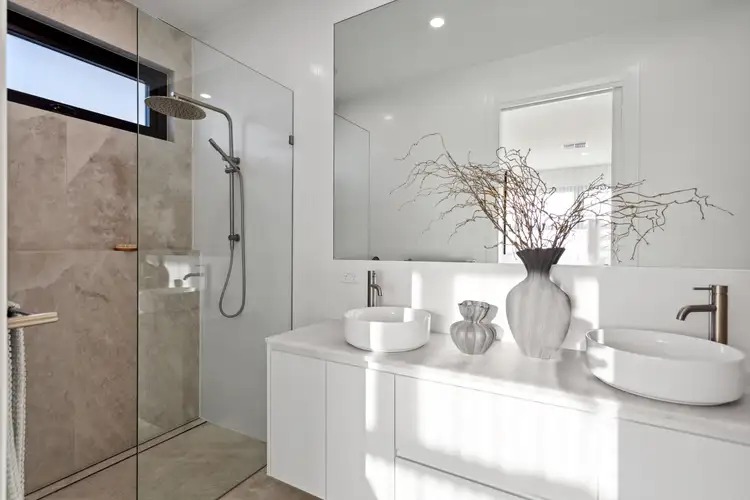 Fifth view of Homely house listing, 15 Tatura Crescent, Fulham Gardens SA 5024