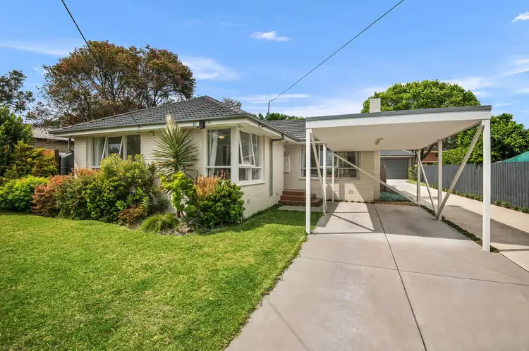 10 Hillview Drive, Kilsyth VIC 3137