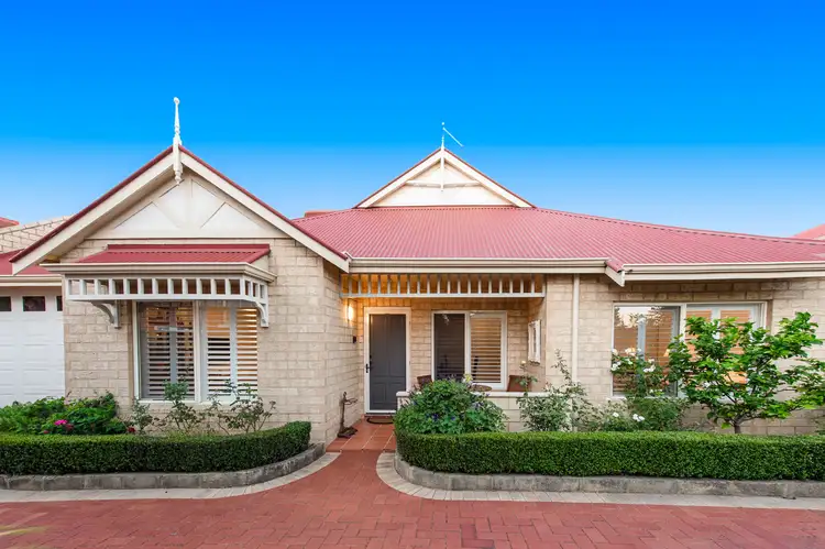 2/42 John Street, North Fremantle WA 6159