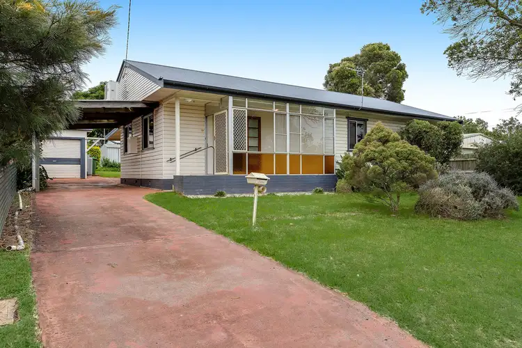 28 Tynedale Avenue, Newtown QLD 4350