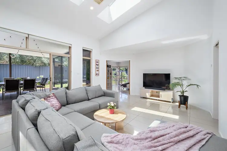 Sixth view of Homely house listing, 4 Mag Place, Dunlop ACT 2615