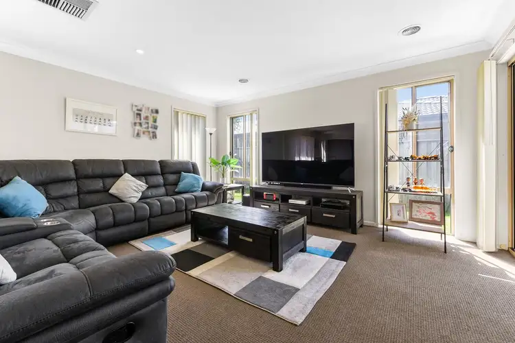 Sixth view of Homely house listing, 10 Mitta Mitta Street, Clyde North VIC 3978