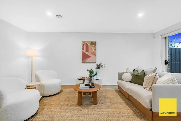 Fifth view of Homely house listing, 2/12 Starflower Way, Truganina VIC 3029