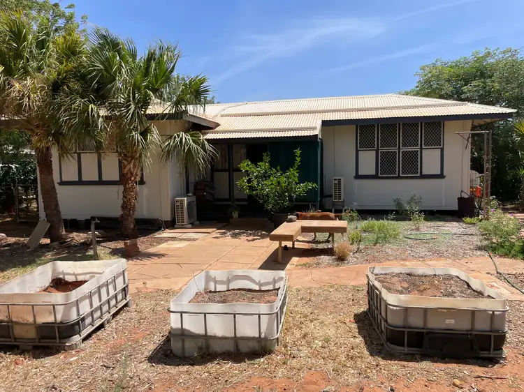 71 Second Avenue, Onslow WA 6710