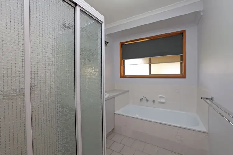 Sixth view of Homely house listing, 8 Chancellor Court, Red Cliffs VIC 3496