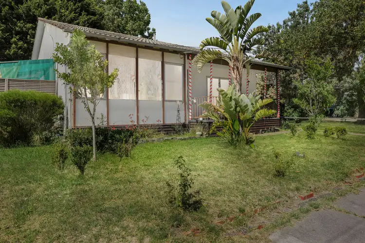 1 Monterey Boulevard, Frankston North VIC 3200