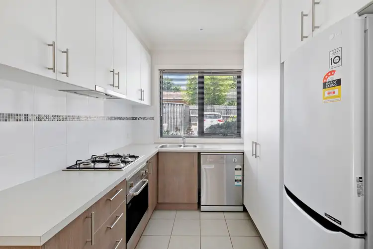 Second view of Homely unit listing, 4/33 Deane Street, Frankston VIC 3199