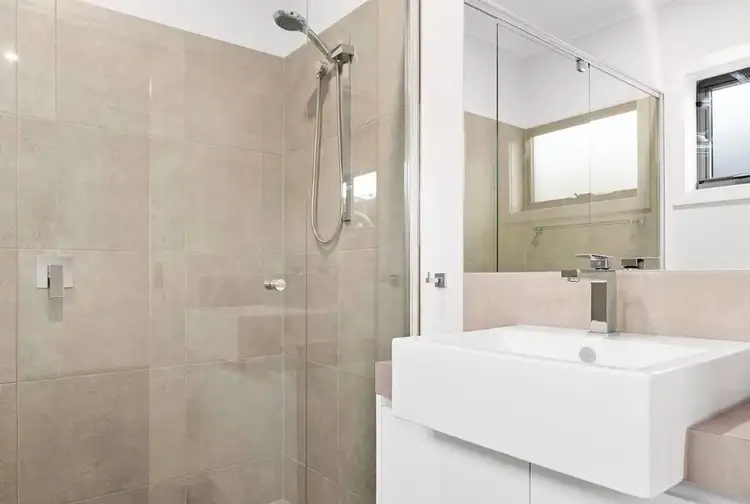 Sixth view of Homely unit listing, 2 Travis Close, Lilydale VIC 3140