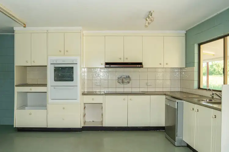 Fifth view of Homely rural property listing, 10 Tan Drive, Prospect QLD 4715