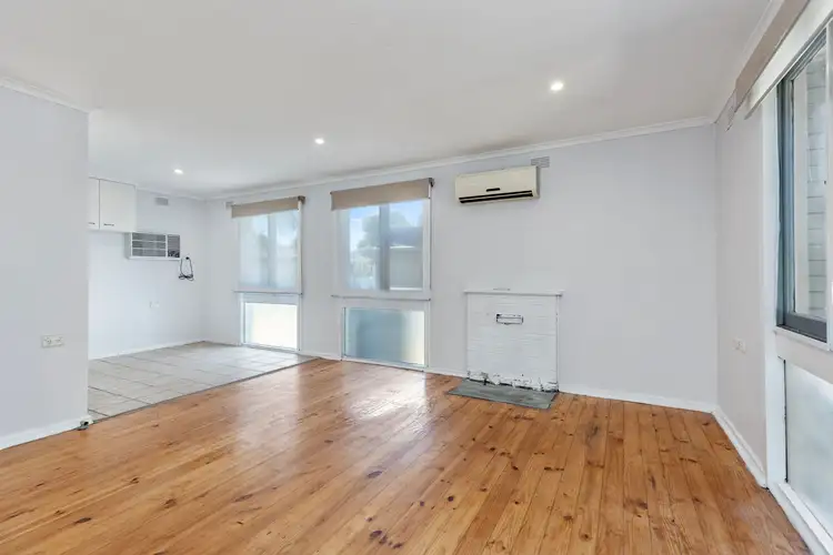 Third view of Homely house listing, 28 Chifley Crescent, Kooringal NSW 2650