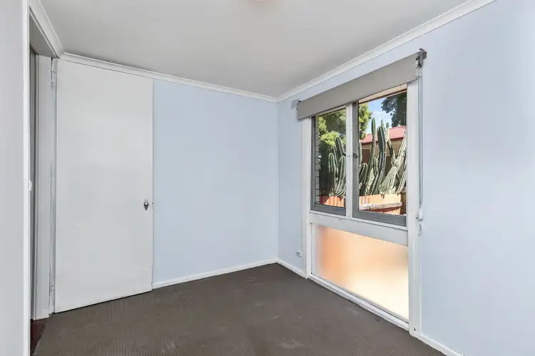 Fifth view of Homely house listing, 28 Chifley Crescent, Kooringal NSW 2650