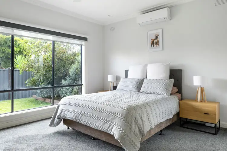 Fifth view of Homely house listing, 4 Redgdon Avenue, Frankston VIC 3199