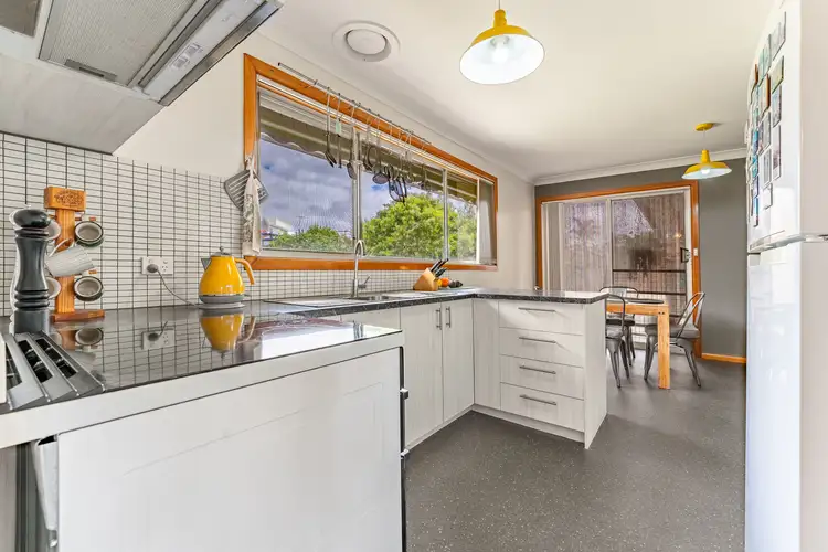 Fifth view of Homely house listing, 14 Madigan Court, Highton VIC 3216