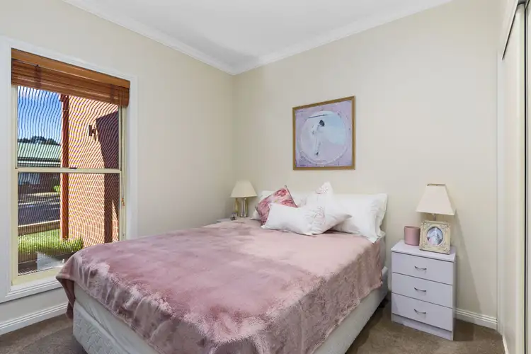 Fifth view of Homely house listing, 8 Wildwood Drive, Strathdale VIC 3550