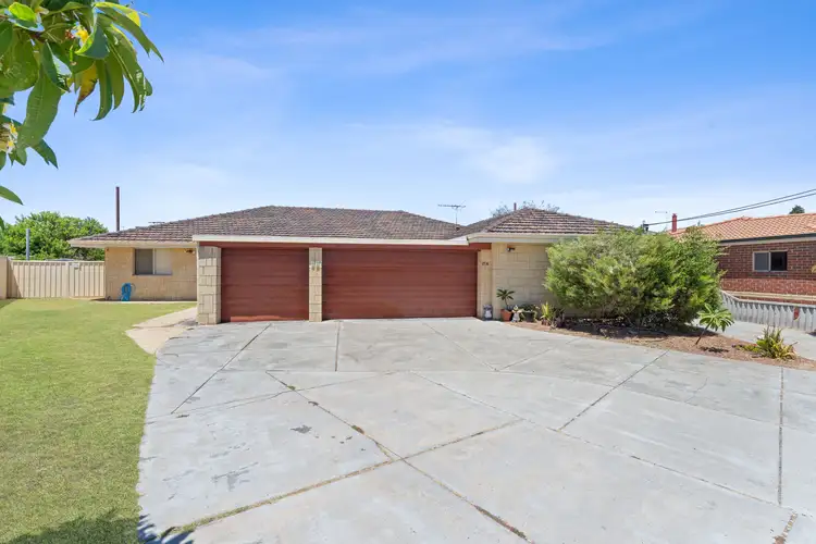 17 Tropicana Way, Safety Bay WA 6169