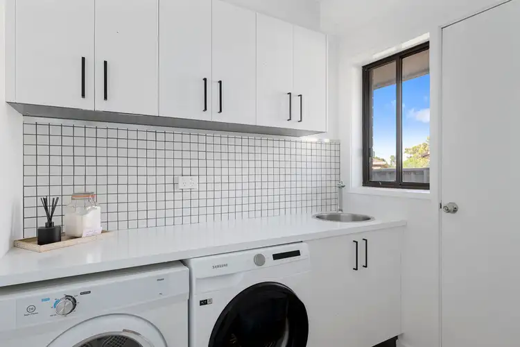 Sixth view of Homely house listing, 17 Kirily Court, White Hills VIC 3550