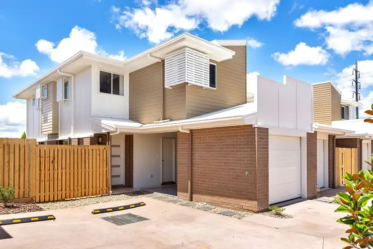 Main view of Homely unit listing, Unit 10/225 Nelson Street, Kearneys Spring QLD 4350