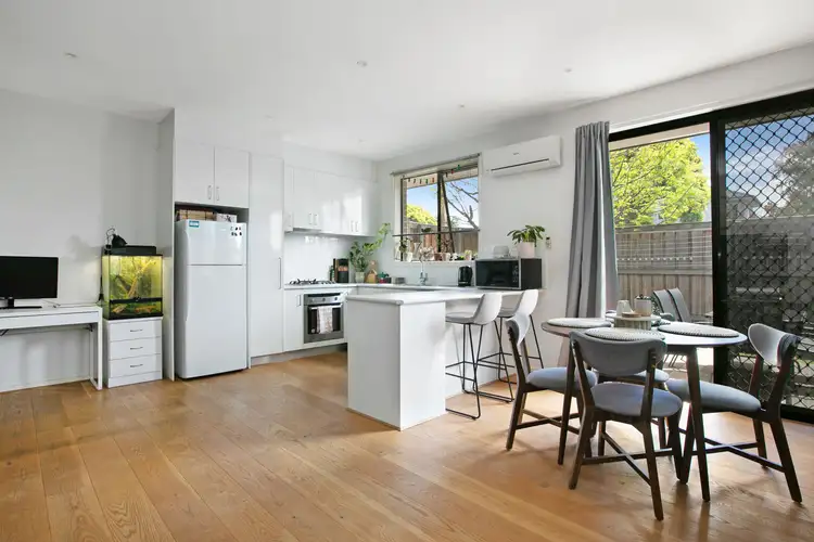 Fourth view of Homely unit listing, 1 Mountbatten Court, Reservoir VIC 3073