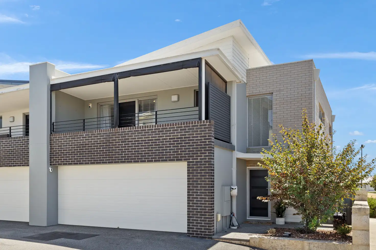 Main view of Homely house listing, 1/2 Louvre Way, Baldivis WA 6171