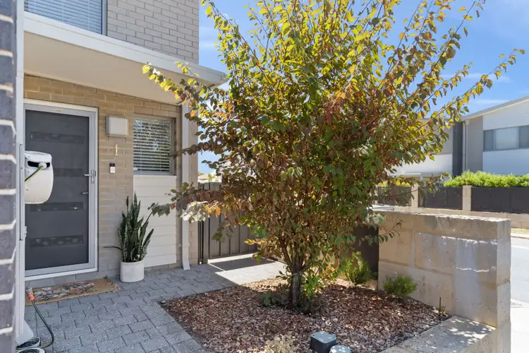 Second view of Homely house listing, 1/2 Louvre Way, Baldivis WA 6171