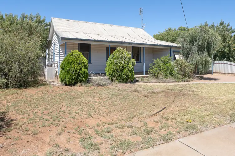2 Howard Street, Sea Lake VIC 3533
