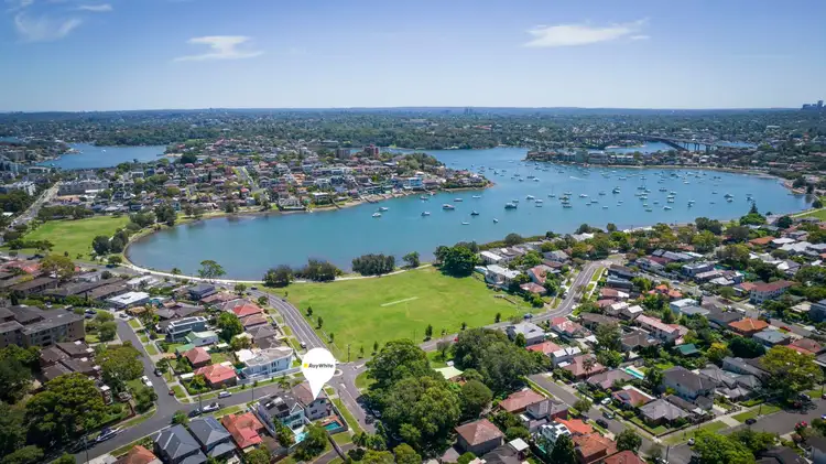 35 Byrne Avenue, Russell Lea NSW 2046