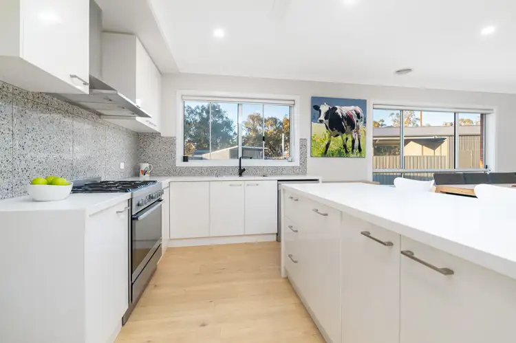 Fourth view of Homely house listing, 14 Cade Court, Jindera NSW 2642