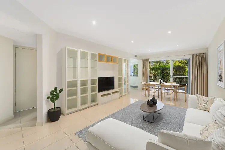 15/17 Marshall Lane, Kenmore QLD 4069