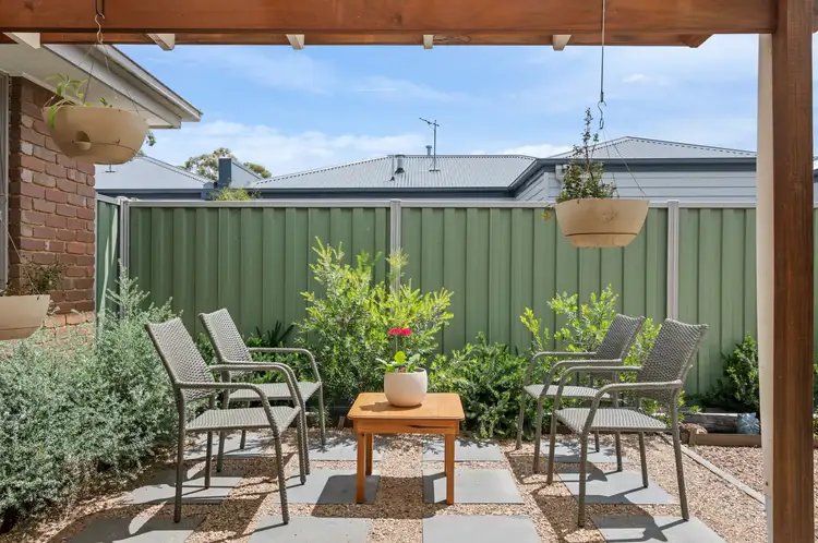 1/14 Graham Avenue, Kilsyth VIC 3137