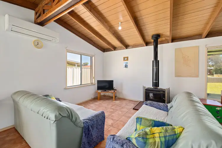 Seventh view of Homely house listing, 4 Jones Place, Lancelin WA 6044