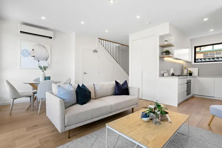 Second view of Homely townhouse listing, 4/2 Earlstown Road, Hughesdale VIC 3166
